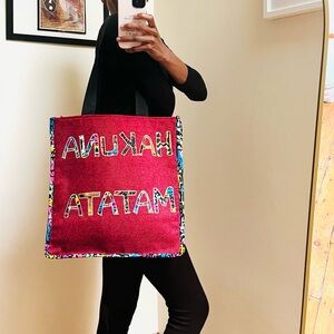 Hakuna Matata Shoulder Bag